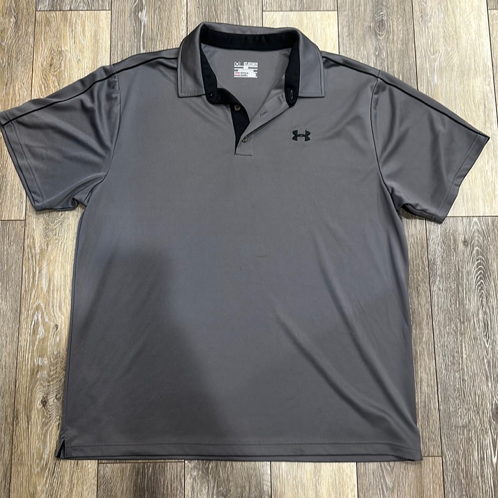 Men’s Under Armour UA polo, gray in color with black shoulder piping